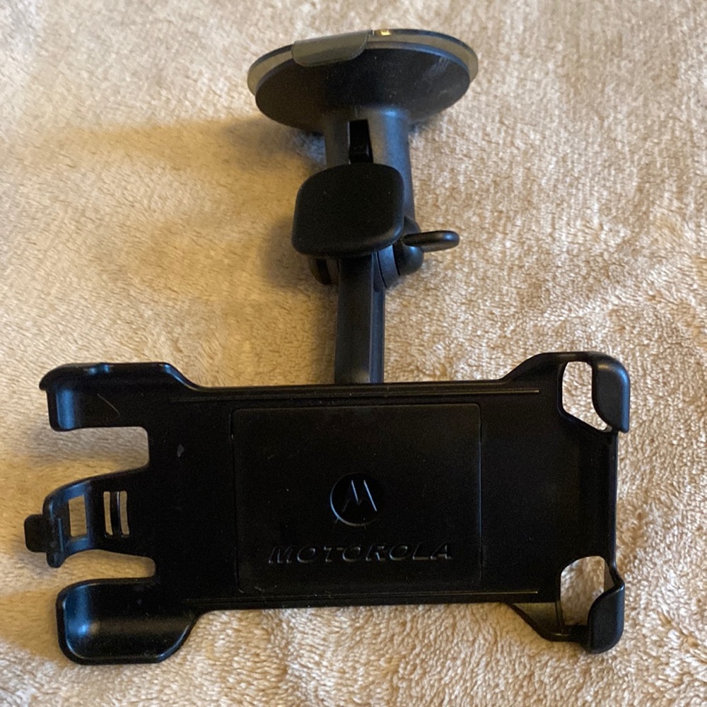 Motorola cell phone car mount